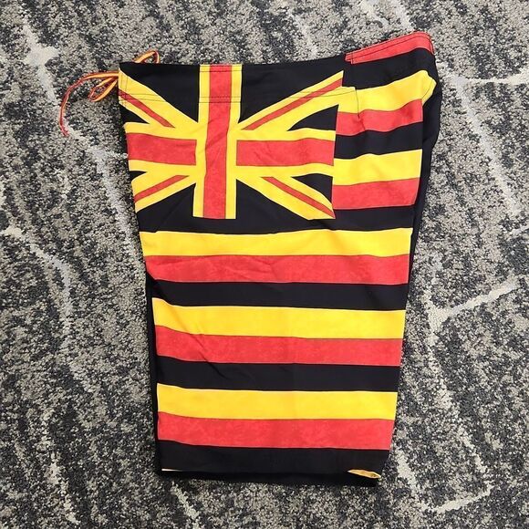 Wailoa Hawaiian Board Shorts 16 - Picture 4 of 7